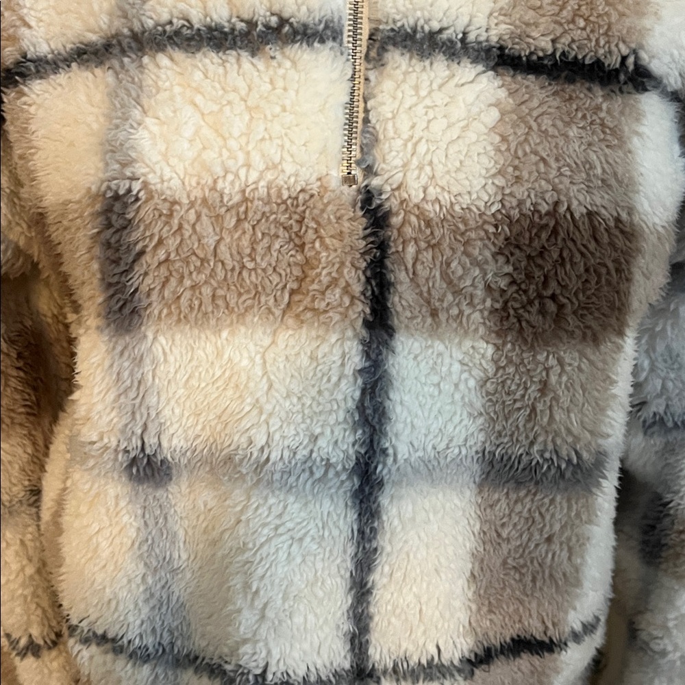 Thread & Supply Cream Sherpa Pullover - Picture 2 of 4